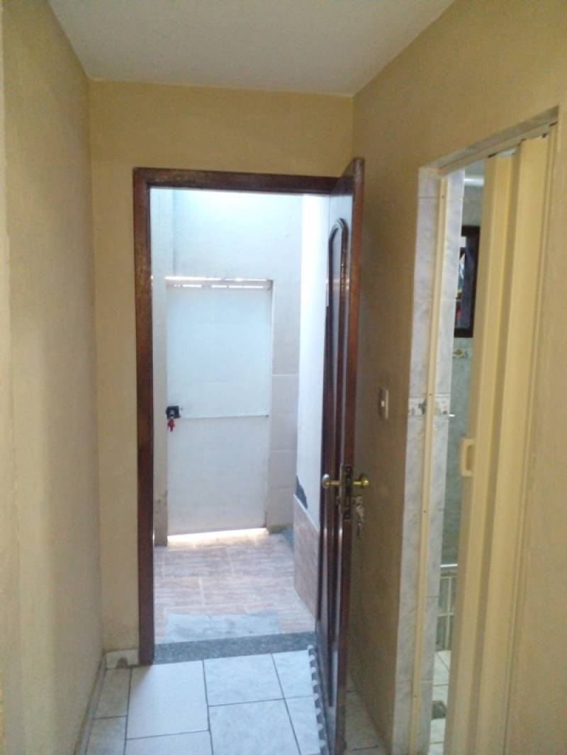 Casa com 2 quartos e terraço - Rosa dos Ventos - Nova Iguaçu/RJ