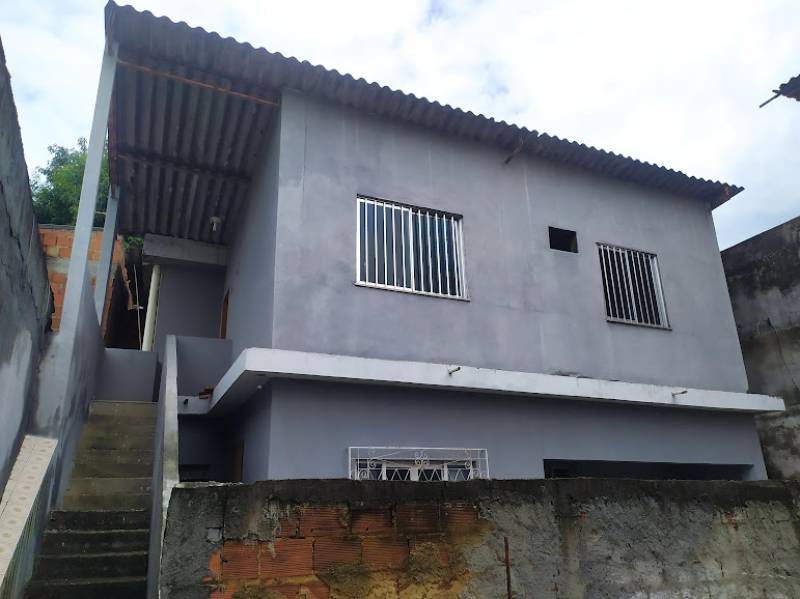 APARTAMENTO - SOBRADO - 2 Qts - R$1.100,00